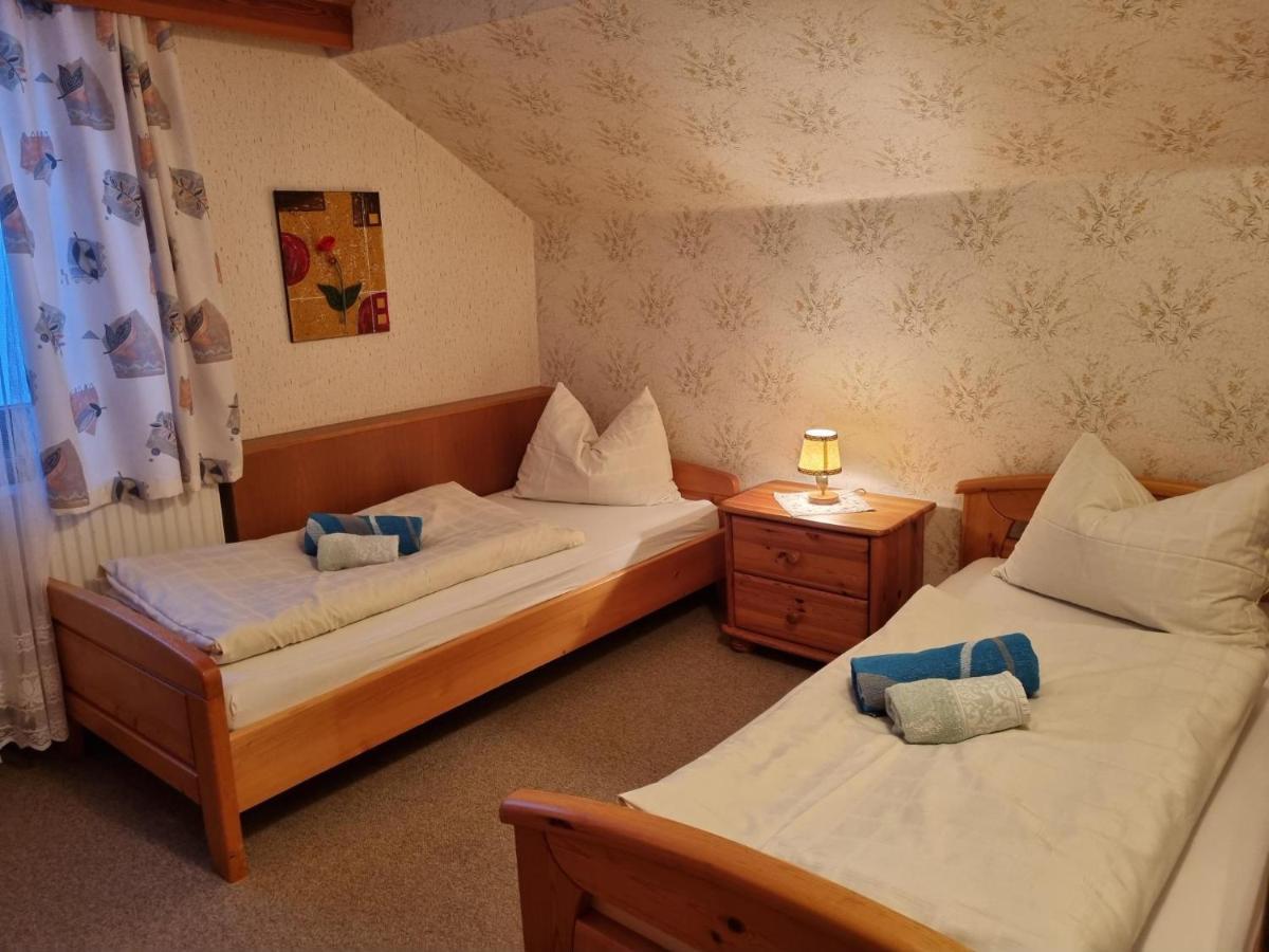 Kulmerhof - Farm Apartment พรุกแกร์น ภายนอก รูปภาพ